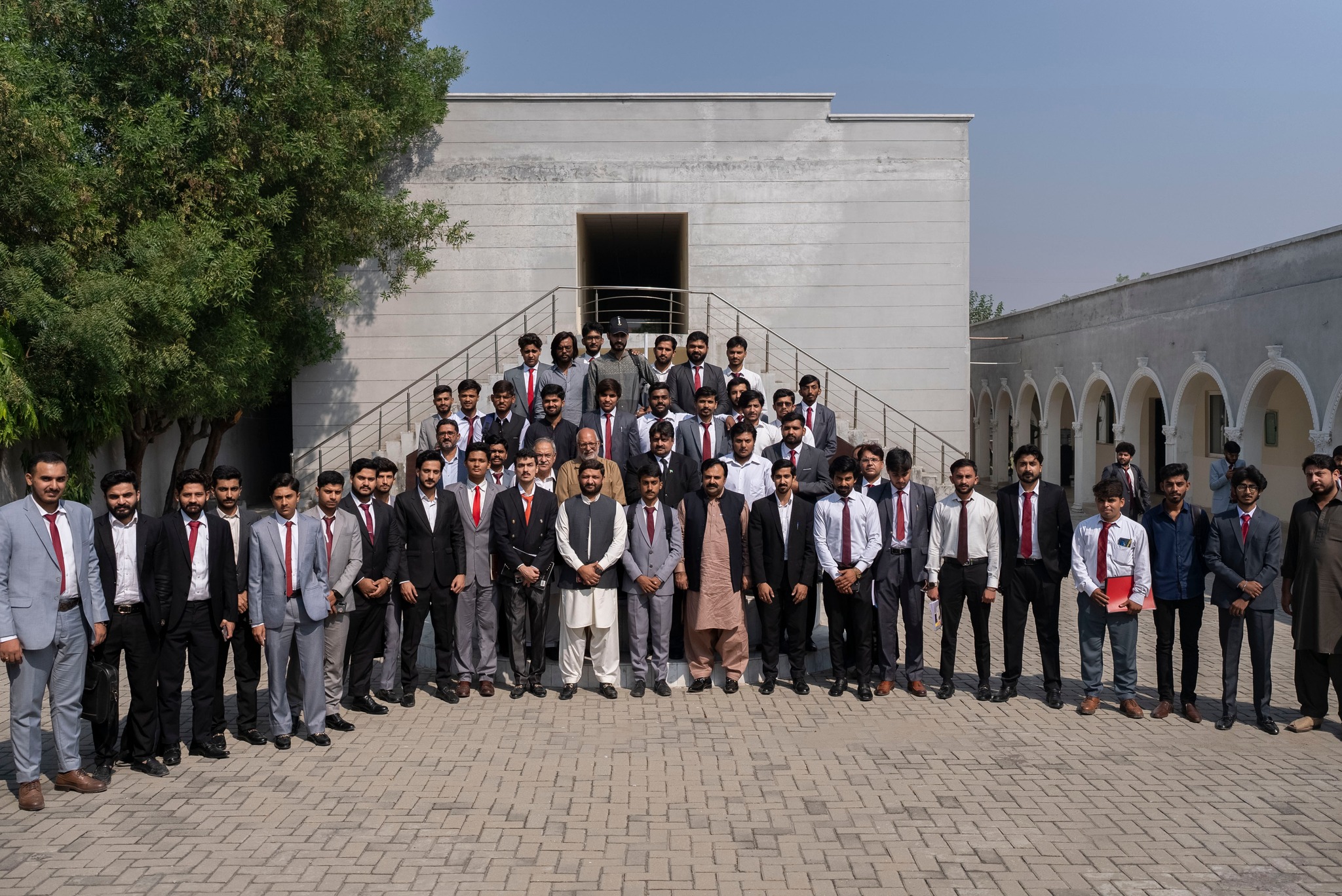 566372592_122151608156403797_7942245567155738808_n